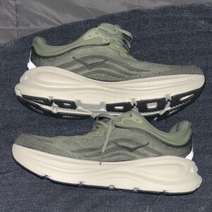 Olive Green Athletic Sneakers hoka Bondi 9 brandnew no box